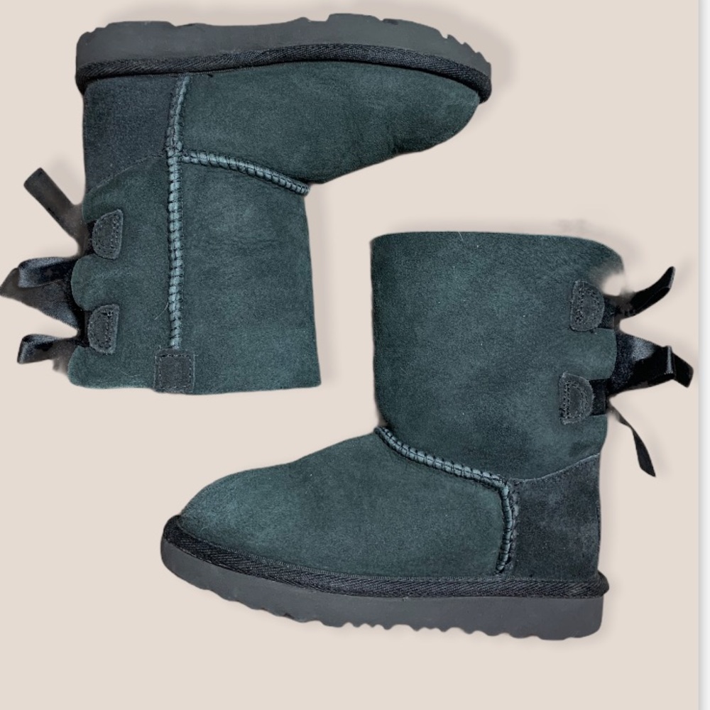 UGG Bailey Bow toddler boot